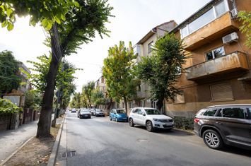 Apartament spațios, luminos și elegant, 2 camere,  B-dul Vasile Milea anunturi imobiliare Arad