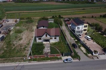 Vilă - 5 camere de vanzare LAZURI - Dambovita anunturi imobiliare Dambovita