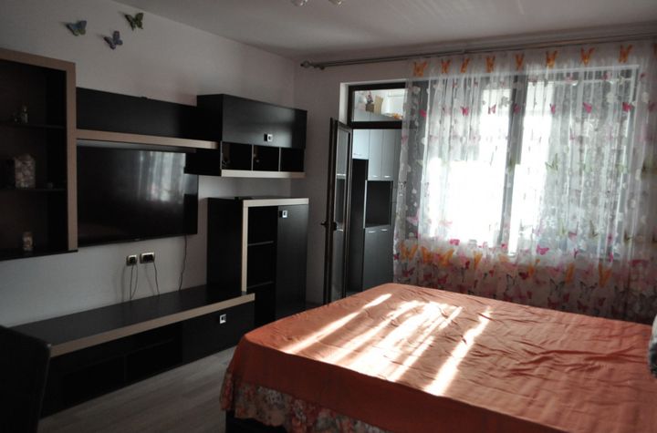 Apartament 2 camere de vanzare TRACTORU - Brasov anunturi imobiliare Brasov