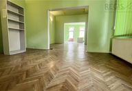 165.000 €, Apartament 3 camere
