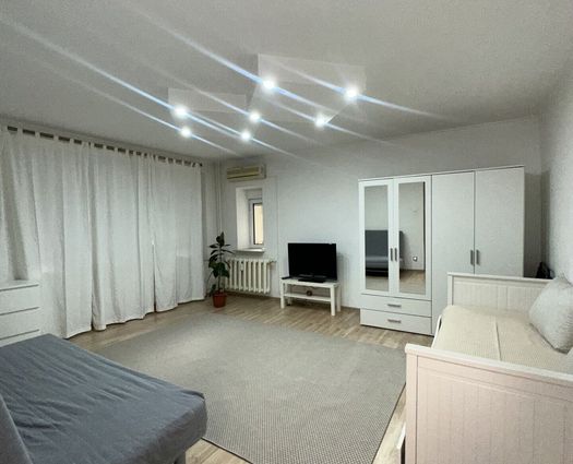 Garsonieră Unirii, 40 mp