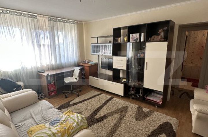 Apartament 3 camere de vanzare SATU MARE - Satu Mare anunturi imobiliare Satu Mare