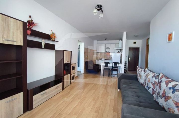 Apartament 3 camere de vanzare CLUJ-NAPOCA - Cluj anunturi imobiliare Cluj