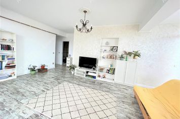 Apartament 3 camere de vanzare MIHAI VITEAZUL - Sibiu anunturi imobiliare Sibiu