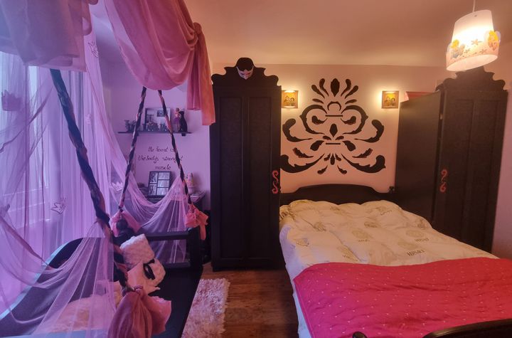 Apartament 3 camere de vanzare CENTRAL - Bacau anunturi imobiliare Bacau
