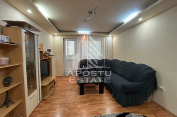Apartament cu 3 camere , semidecomandat, etajul 2, zona Girocului anunturi imobiliare Timis