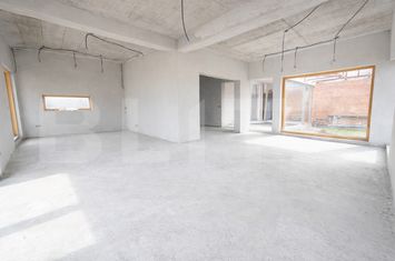Casă - 7 camere de vanzare ALBA IULIA - Alba anunturi imobiliare Alba