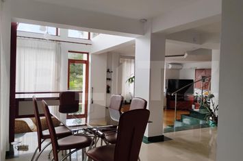 Vilă - 6 camere de vanzare DRUMUL POIENII - Brasov anunturi imobiliare Brasov