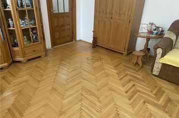 Apartament 3 camere de vanzare SUD - Vrancea anunturi imobiliare Vrancea