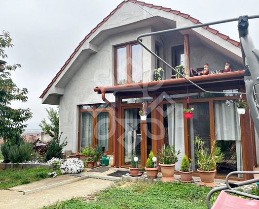 Casă 4 cam Osorhei, 144 mp, P+M