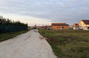 Teren intravilan 1150 mp de vanzare in Cihei anunturi imobiliare Bihor