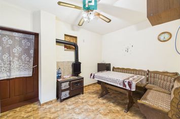 Casă de cărămidă in Grădiște anunturi imobiliare Arad