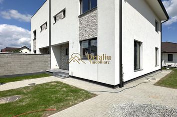 Vilă - 4 camere de vanzare ALBA IULIA - Alba anunturi imobiliare Alba