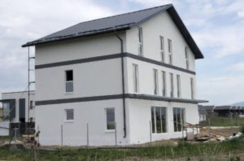 Casă - 0 camere de vanzare TARLUNGENI - Brasov anunturi imobiliare Brasov
