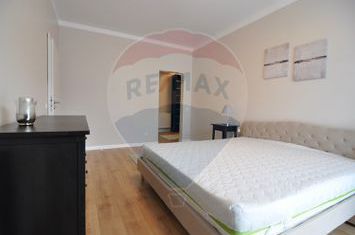 Apartament 3 camere lux | două dormitoare | două garaje | ultracentral anunturi imobiliare Cluj