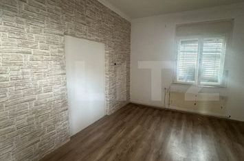 Casă - 3 camere de vanzare SATU MARE - Satu Mare anunturi imobiliare Satu Mare