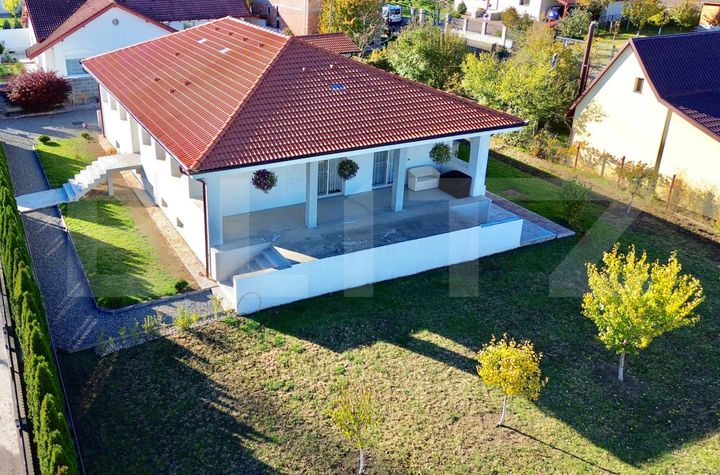 Casă - 6 camere de vanzare CETATE - Alba anunturi imobiliare Alba