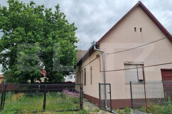 Casă - 3 camere de vanzare APAHIDA - Cluj anunturi imobiliare Cluj