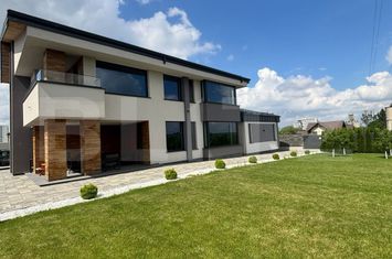 Vilă - 4 camere de vanzare SUCEAVA - Suceava anunturi imobiliare Suceava