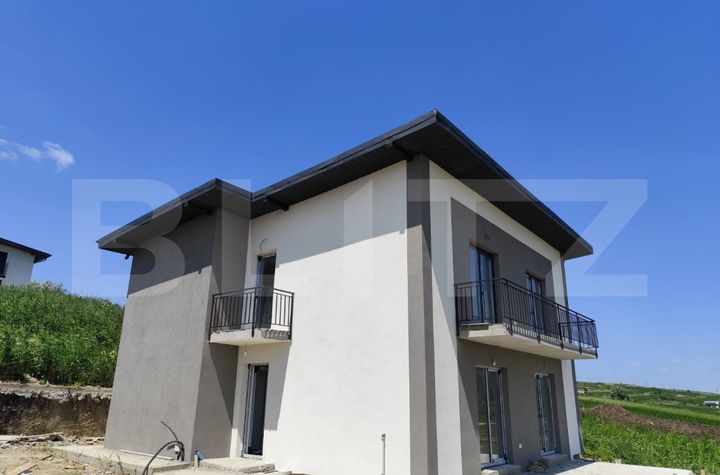 Vilă - 4 camere de vanzare IASI - Iasi anunturi imobiliare Iasi