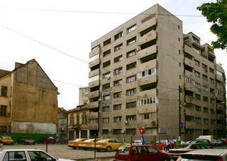 Preţurile apartamentelor vechi cresc în sectoarele 5 şi 6
