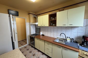 Apartament cu 2 camere in Tractorul, Strada General Mociulschi anunturi imobiliare Brasov