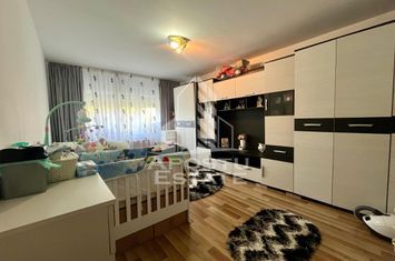 Apartament 2 camere,etaj intermediar,centrala proprie,zona Lipovei anunturi imobiliare Timis