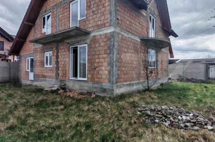 Vilă - 5 camere de vanzare VULCAN - Brasov anunturi imobiliare Brasov
