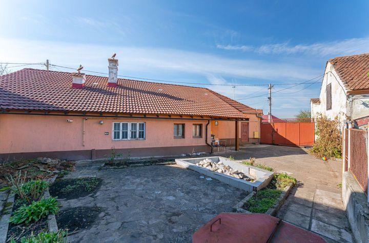 Casă individuală de renovare în Bod, Brașov anunturi imobiliare Brasov