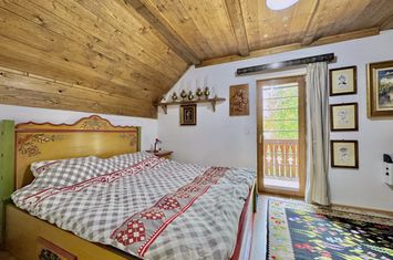 Casă - 4 camere de vanzare AVRIG - Sibiu anunturi imobiliare Sibiu