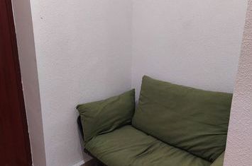 Chisinau - Delfinului 2 Camere Decomandat Confort 1 Sporit anunturi imobiliare Bucuresti