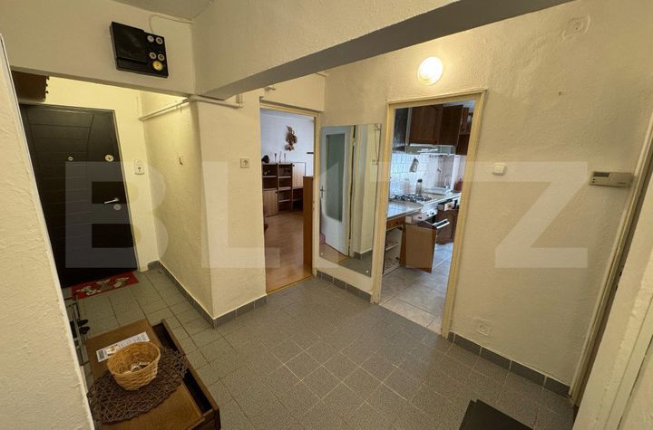 Apartament 4 camere de vanzare DEVA - Hunedoara anunturi imobiliare Hunedoara