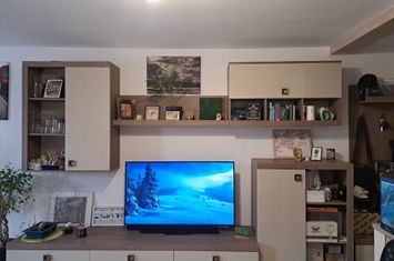 Dristor Kaufland , garsoniera etaj 4/10, renovata total, metrou anunturi imobiliare Bucuresti