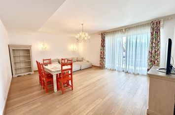 Apartament 4 camere, parc Herastrau, metrou Aviatorilor anunturi imobiliare Bucuresti