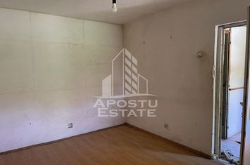 Casa cu etaj Ronat tren 750 mp anunturi imobiliare Timis