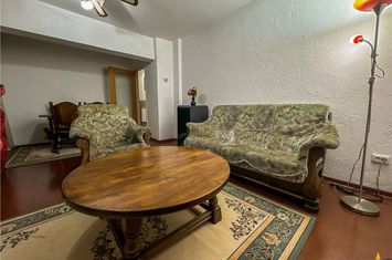 Apartament 2 camere de vanzare CENTRAL - Covasna anunturi imobiliare Covasna