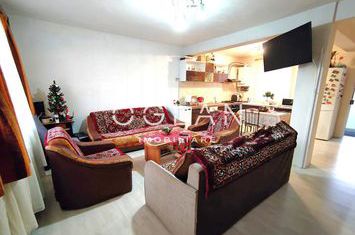 Casă - 3 camere de vanzare SIBIU - Sibiu anunturi imobiliare Sibiu