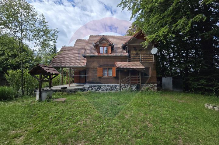 Cabana de vanzare pe Valea Avrigului anunturi imobiliare Sibiu