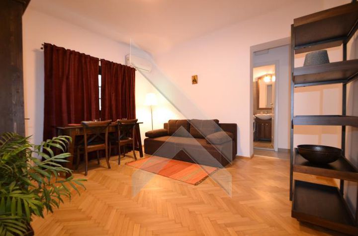 Garsonieră de inchiriat CALEA VICTORIEI - BUCURESTI anunturi imobiliare BUCURESTI