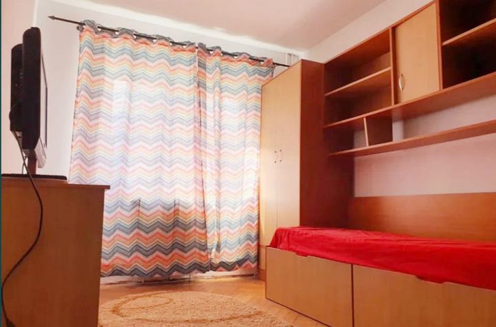 Apartament 3 camere de vanzare TIMISOARA - Timis anunturi imobiliare Timis