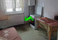 37.000 €, Garsonieră