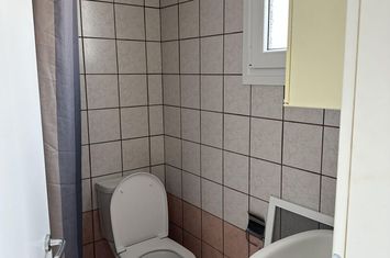 Studio mobilat 25 mp, etajul 2 — Agios Loukas anunturi imobiliare Grecia