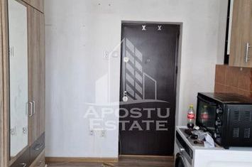 Garsoniera la etaj intermediar, situata in zona Take Ionescu anunturi imobiliare Timis