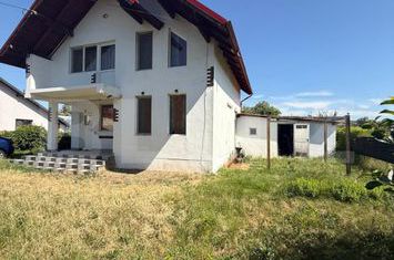 Vilă - 3 camere de vanzare PLOIESTI - Prahova anunturi imobiliare Prahova