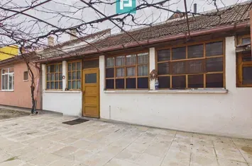 Apartament la curte comună în Aradul Nou anunturi imobiliare Arad