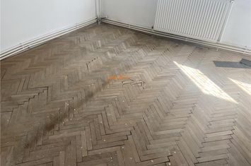 Apartament 3 camere de vanzare GARA - Vrancea anunturi imobiliare Vrancea