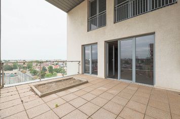 PENTHOUSE DE VIS ÎN ARAD | BLOC NOU EXCLUSIVIST BERMO anunturi imobiliare Arad