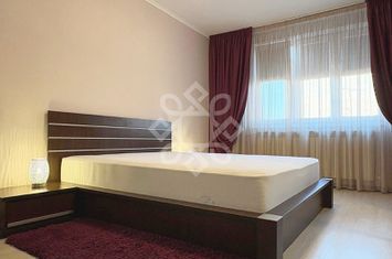 Apartament ultracentral de inchiriat, pietonala Republicii anunturi imobiliare Bihor