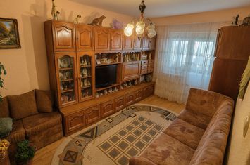 Apartament 3 camere de vanzare VASILE AARON - Sibiu anunturi imobiliare Sibiu