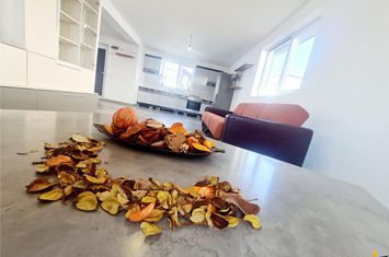 Casă - 5 camere de vanzare EXTERIOR EST - Brasov anunturi imobiliare Brasov